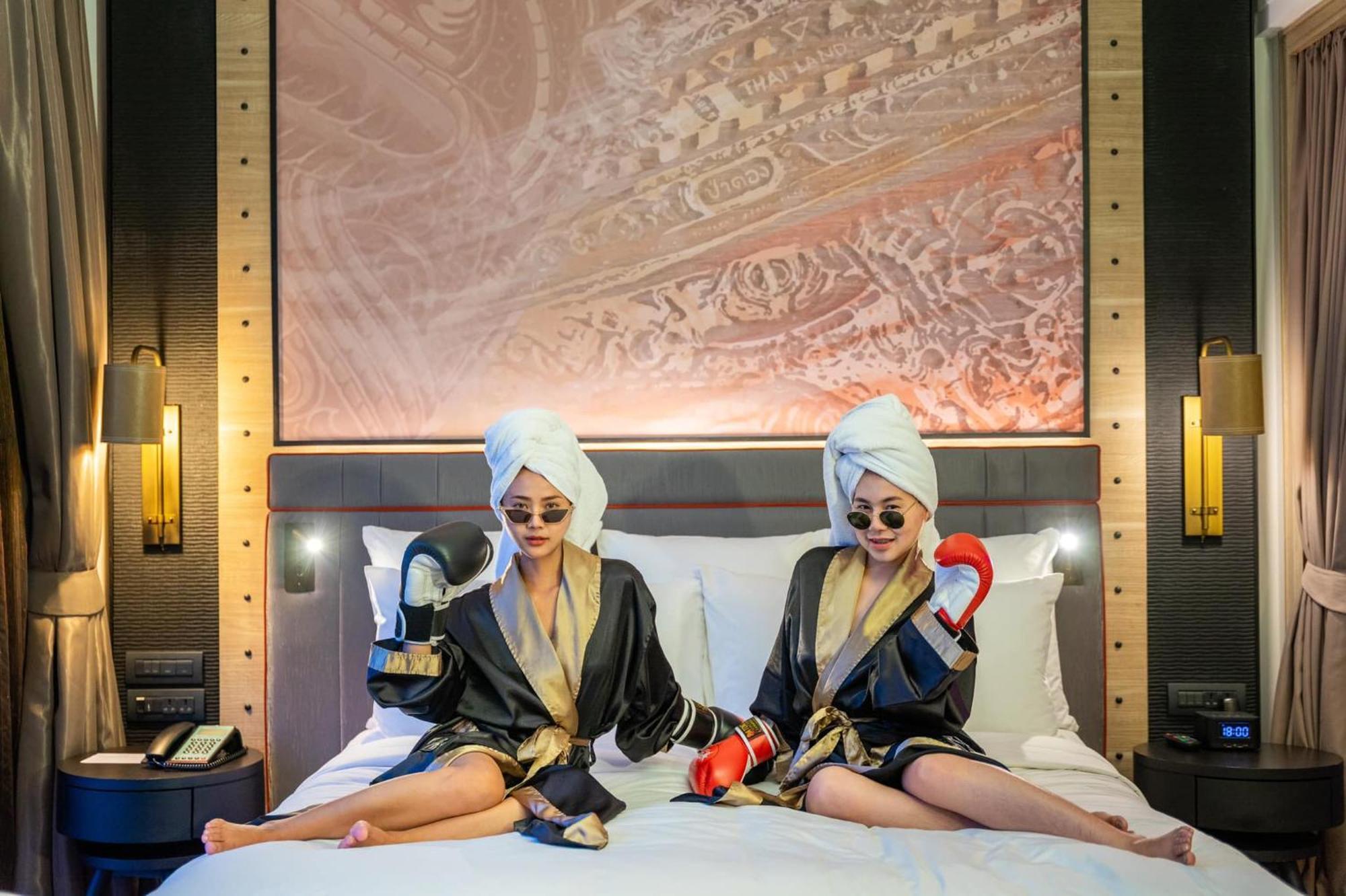 Hotel Indigo Phuket Patong By Ihg Eksteriør billede The Twins